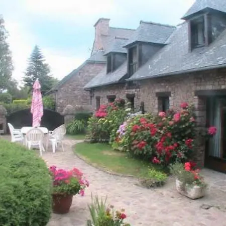 Gite De Kerberso Plehedel Exterior photo